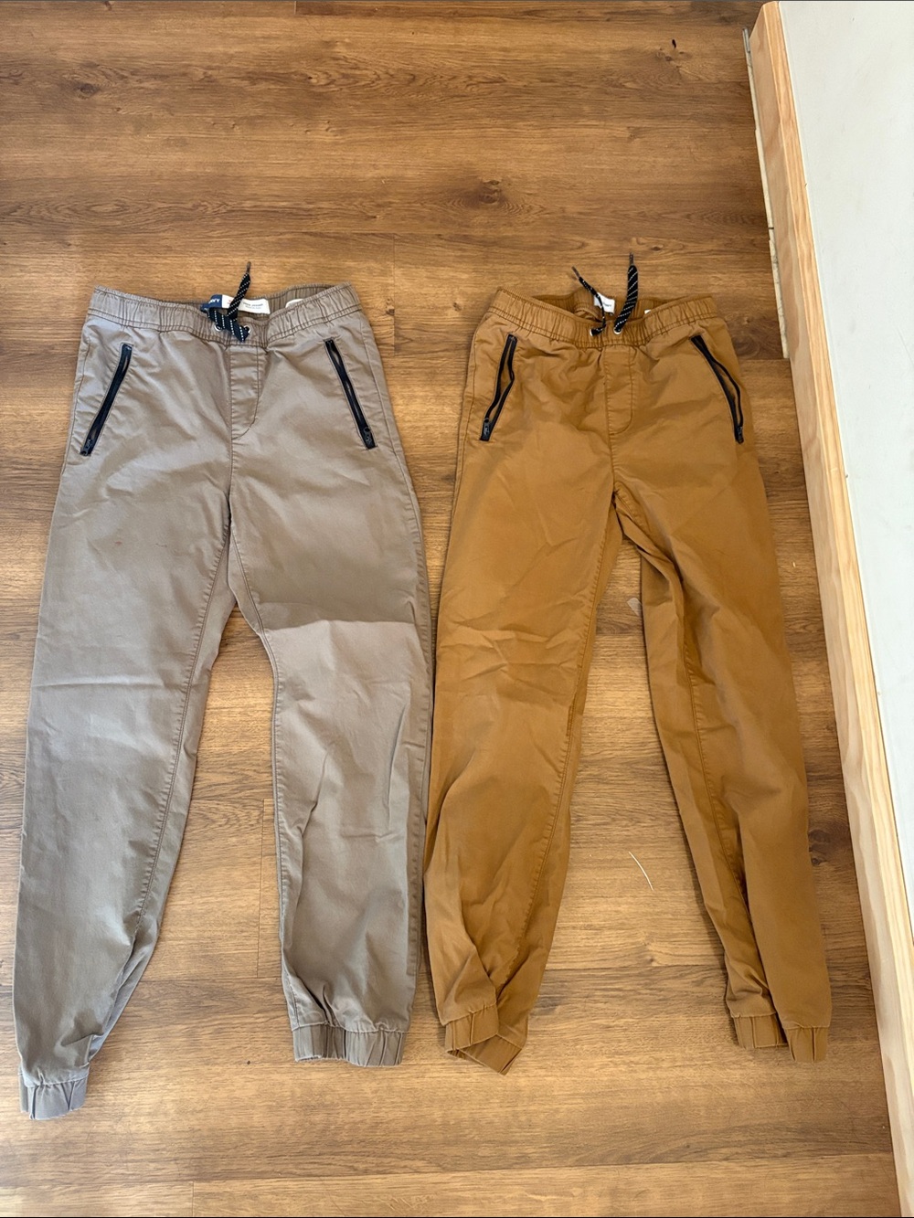 Old Navy Boys XL 14/16 Jogger Pants in Tan and Taupe - Casual Elastic Waist